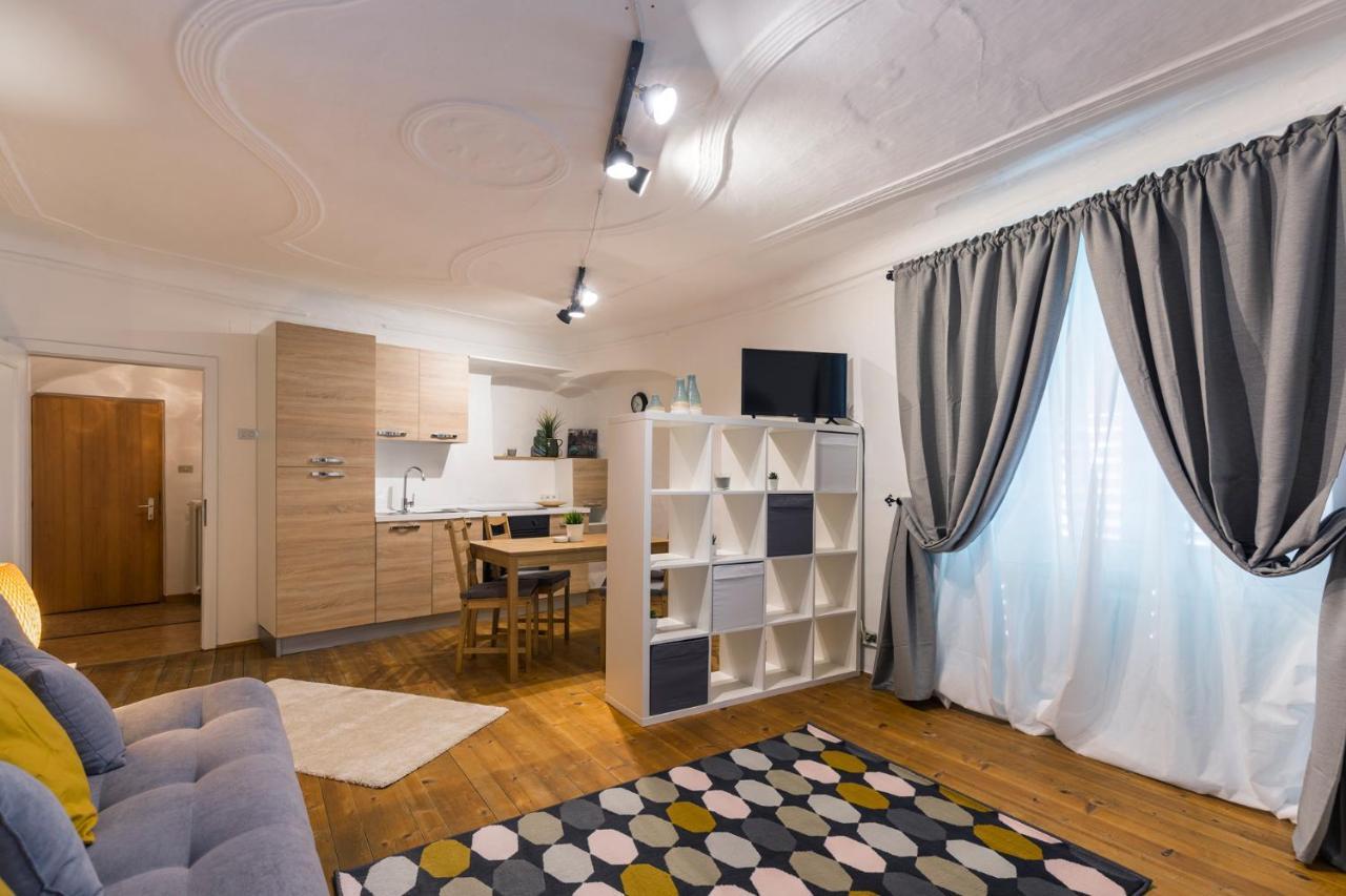Albergo Diffuso Ela Living - Apartment Bellepoque إغنا المظهر الخارجي الصورة