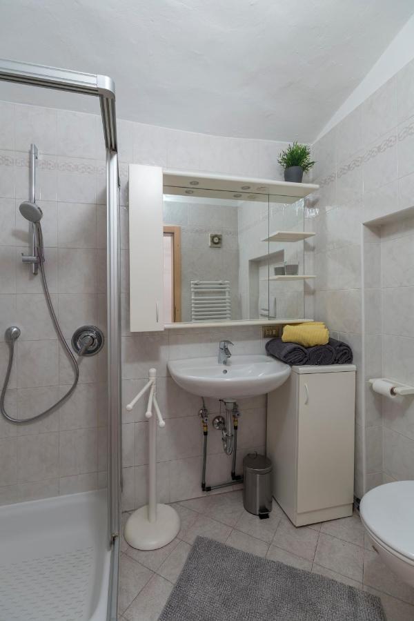 Albergo Diffuso Ela Living - Apartment Bellepoque إغنا المظهر الخارجي الصورة